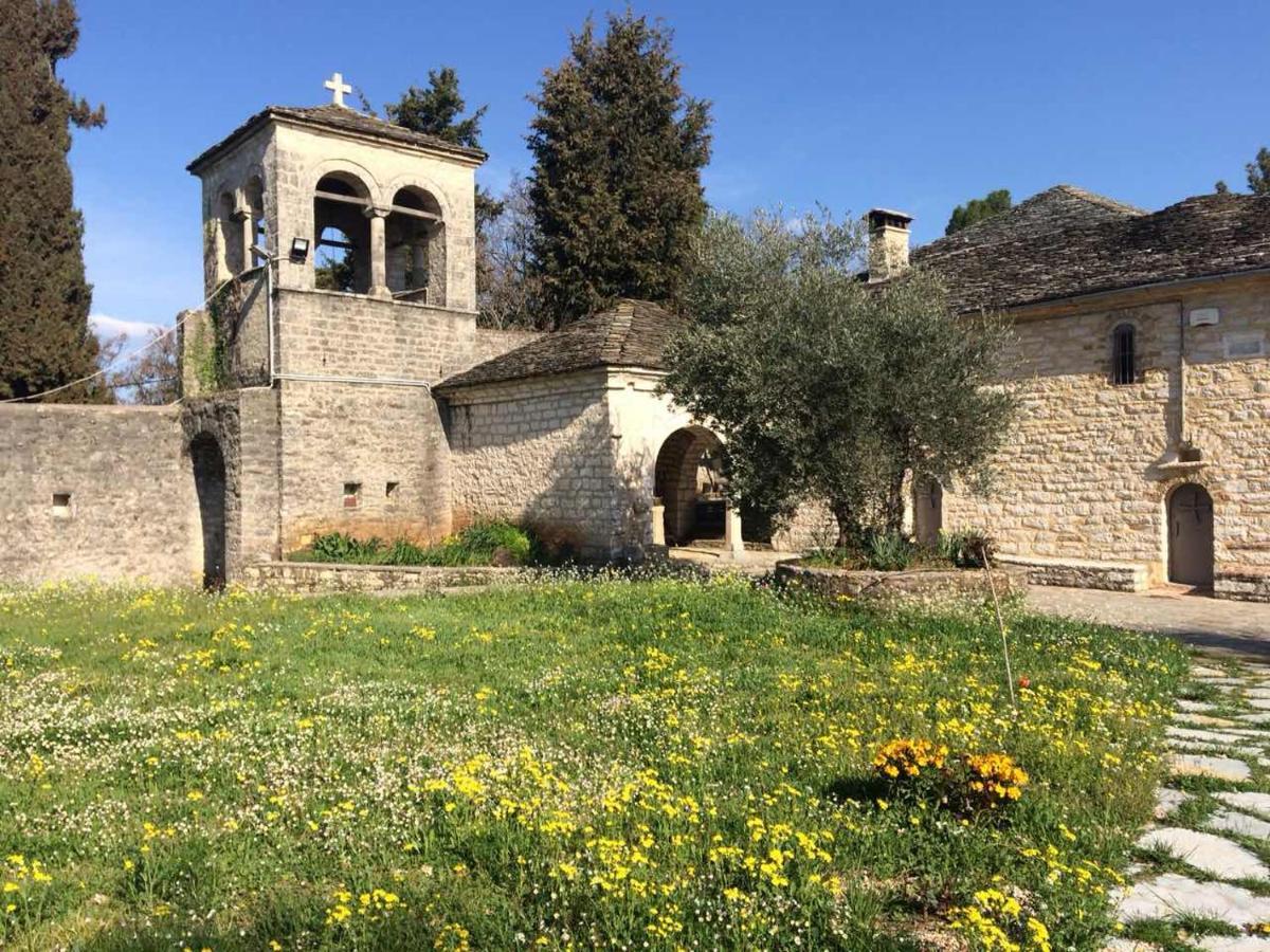 Βαδόκειος Γη Hotel Zitsa Екстериор снимка